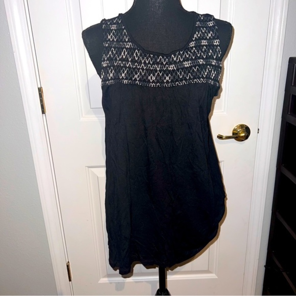 Old Navy Tank - Black- Large - 100% Rayon/Vicose